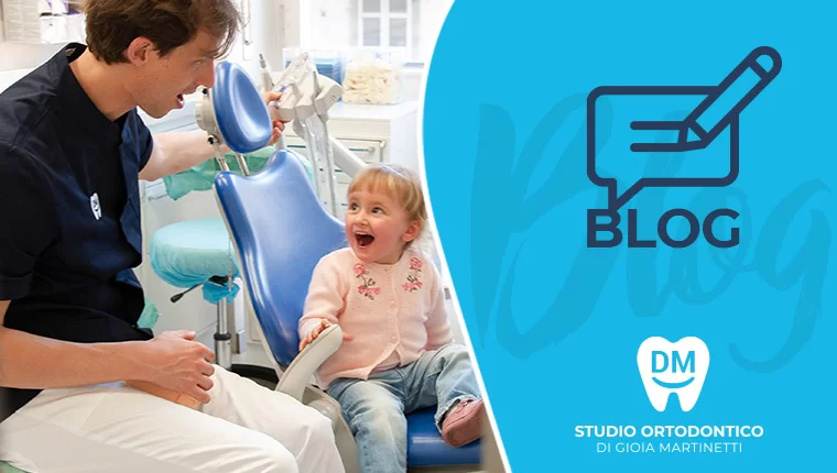 COME LAVARE I DENTI CON LO SPAZZOLINO ELETTRICO?